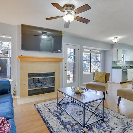 Austin Vacation Rental With Yard About 14 Mi To Downtown
